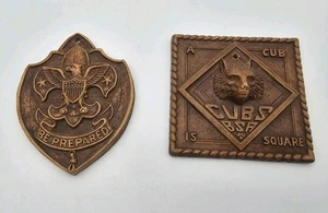 2 Vintage Pressed Wood 3D Boy Scouts Wall Plaque & Cub  Square Be Prepared - Picture 1 of 8