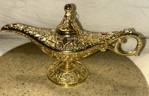 Golden Vintage Aladdin Magic Genie Lamp - Metal Carved Wishing - Picture 1 of 18