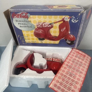 Coca Cola Miniature Pedal Scooter Limited Edition Metal Die Cast - Bild 1 von 13