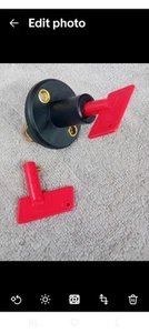 12 volt 24 volt battery isolator switch 100 amps removable key BIS1000 type 1 - Picture 1 of 6