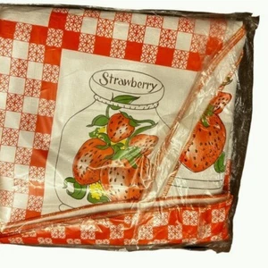 Vinyl laminate felted back strawberry red checkered tablecloth 60 in round Vntg - Picture 1 of 6