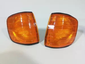 Mercedes W126 S-Klasse Blinker Gelb Rechts Links Satz Orange Limousine - Bild 1 von 12