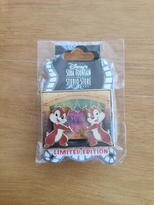 D23 Expo 2009 Inside the El Capitan Theatre Chip & Dale Pin #72940 (LE 500) - Picture 1 of 1