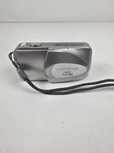 Olympus CAMEDIA D-560 Zoom 3,2 megapixel fotocamera digitale - argento - Foto 1 di 7