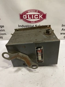 BullDog Vacu-Break BOS 14352 60A Fusible Disconnect Switch/Bus Plug 30/50HP - Picture 1 of 8
