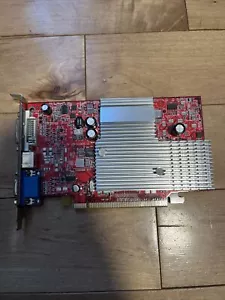 Graphic Card Radeon X300 VGA & DVI Output - Picture 1 of 5