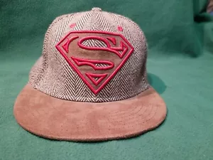 Cappello Superman a spina di pesce DC Comics regolabile - Foto 1 di 10