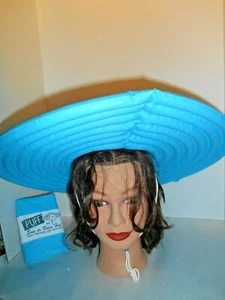  Vintage 50er Jahre neu aus altem Lagerbestand einzigartiger PUFF aufblasbarer Sonne Regen Hut Party Strand Gartenarbeit  - Bild 1 von 10