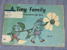 A Tiny Family by Norman Bridwell, Vintage 1974 Scholastic Paperback - Ex-Library