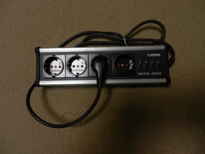 NETIO‑230B 4‑fach IP‑Steckdosenleiste - Bild 1 von 3
