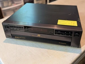 Sony CDP-C331 Compact 5 Disk CD Changer Player TESTED /WORKS Made In Japan - Picture 1 of 8