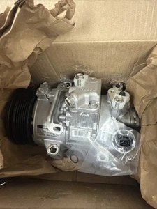 Denso 4711632 AC Compressor - Picture 1 of 3
