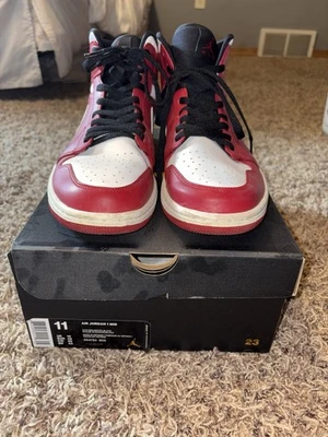 Air Jordan 1 Mid 'Gym Red' Talla 11 con Caja Original Foto 1 de 4