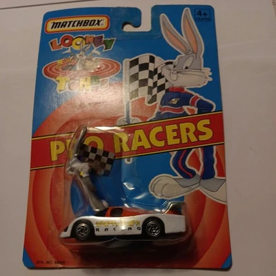 VTG 1993 Matchbox -Looney Tunes Pro Racers - Bugs Bunny  - Image 1 of 4