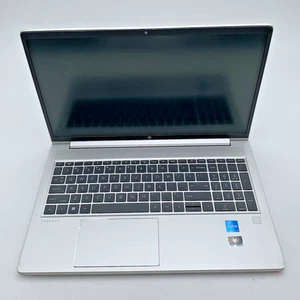 HP ProBook 450 G8 Ryzen 5 5600U 2,3GHz 256GB SSD 16GB DDR4 Silber Laptop C/Dent - Bild 1 von 12