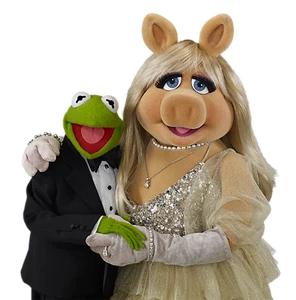 Transferencia de hierro Miss Piggy & Kermit para camiseta y otras telas de color claro #6 - Imagen 1 de 4