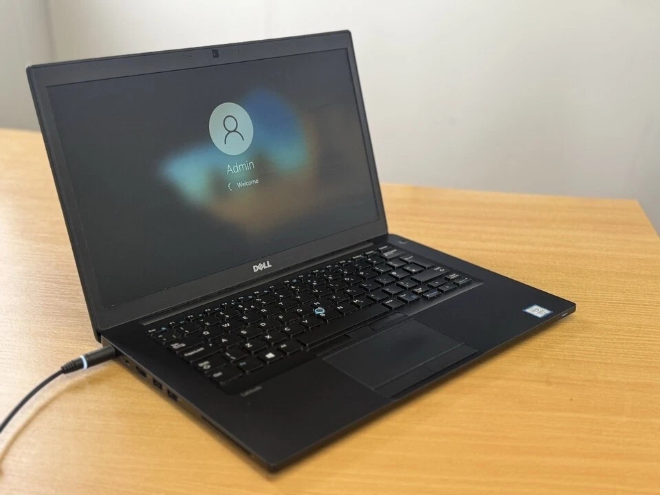 Dell Latitude 7390  i7 8thgen 8GB RAM 128  SSD Win 10Pro Touchscreen+chargr - Image 1 of 4