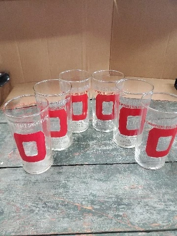 The Ohio State Football Appreciation Banquet Glasses. 1972-1976, Big 10 Cover