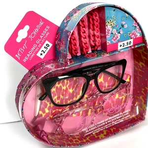BETSEY JOHNSON 2 PACK PREMIUM READING GLASSES READERS +2.50 & CHAIN & CASE NEW! - Picture 1 of 6