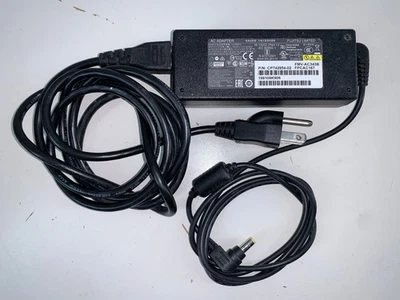 Fujitsu A13-090P1A 90W 19V 4.74A Fuente de alimentación Adaptador de CA Cargador para portátil Foto 1 de 2