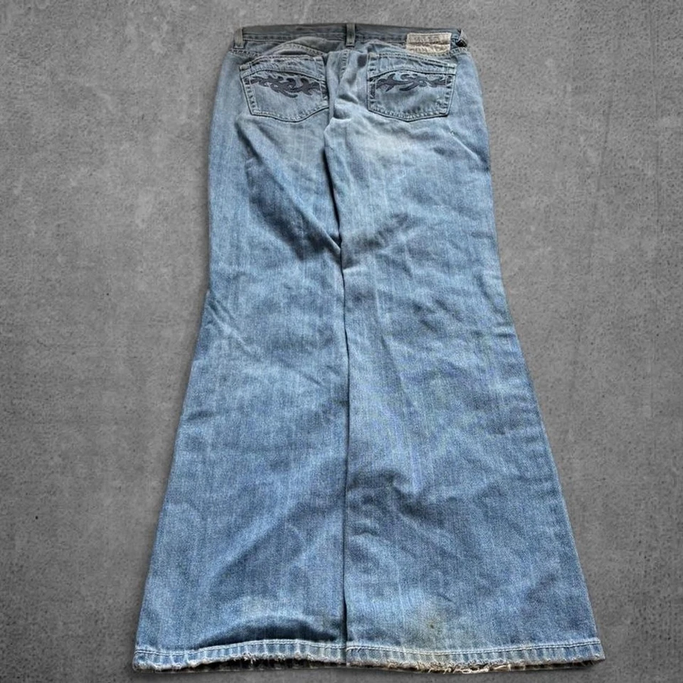 Pantalones de mezclilla bordados DKNY para mujer talla 29 Foto 1 de 4