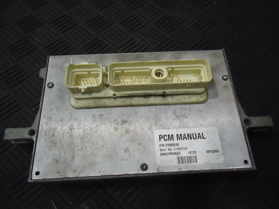 2002 SATURN SL1 SEDAN 1.9L FWD A/T 发动机计算机 21009248 — 第 1/4 张图片