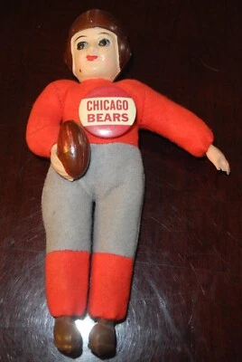 1940's NFL Football Chicago Bears Stadium Souvenir Vintage Toy Doll Pin Button - Image 1 of 3