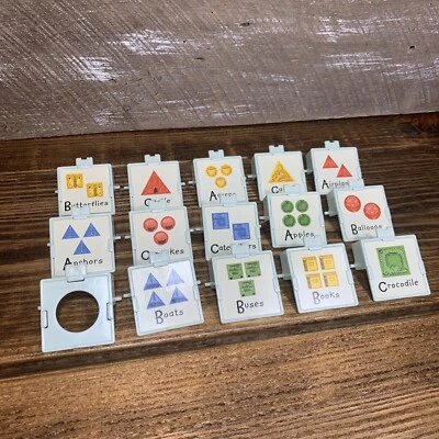 Cranium Cariboo Game Replacement Parts 15 hinge doors with cards original - Image 1 of 3