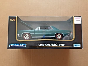 Welly '65 Pontiac GTO 1:24 scale Diecast Metal Green Redline Tires 2092W - Picture 1 of 7