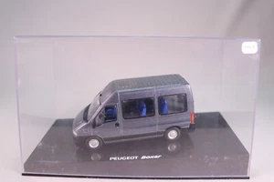 LE6678 NOREV 1/43 Voiture Peugeot Boxer gris métallisé vitré - Imagen 1 de 4