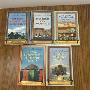 The No. 1 Ladies Detective Agency Alexander McCall Smith Books Lot Set Of 5 HC - Picture 1 of 12