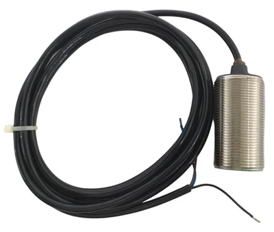 Siemens 3RG4014-0AB00 Inductive Proximity Switch Sensor Simatic 10…65V - Image 1 of 4