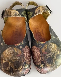 Calceo Rose & Skull Slingback Faux Leather Clogs Sandals Shoes Women US 5 35 EUC - Picture 1 of 11