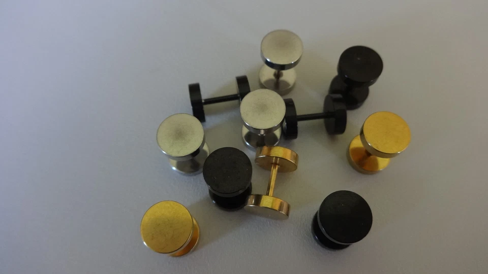 2 Acciaio Chirurgico Falso Plug Cheater Anodizzato Oro, Nero, Argento Ø 7 MM - Immagine 1 di 1