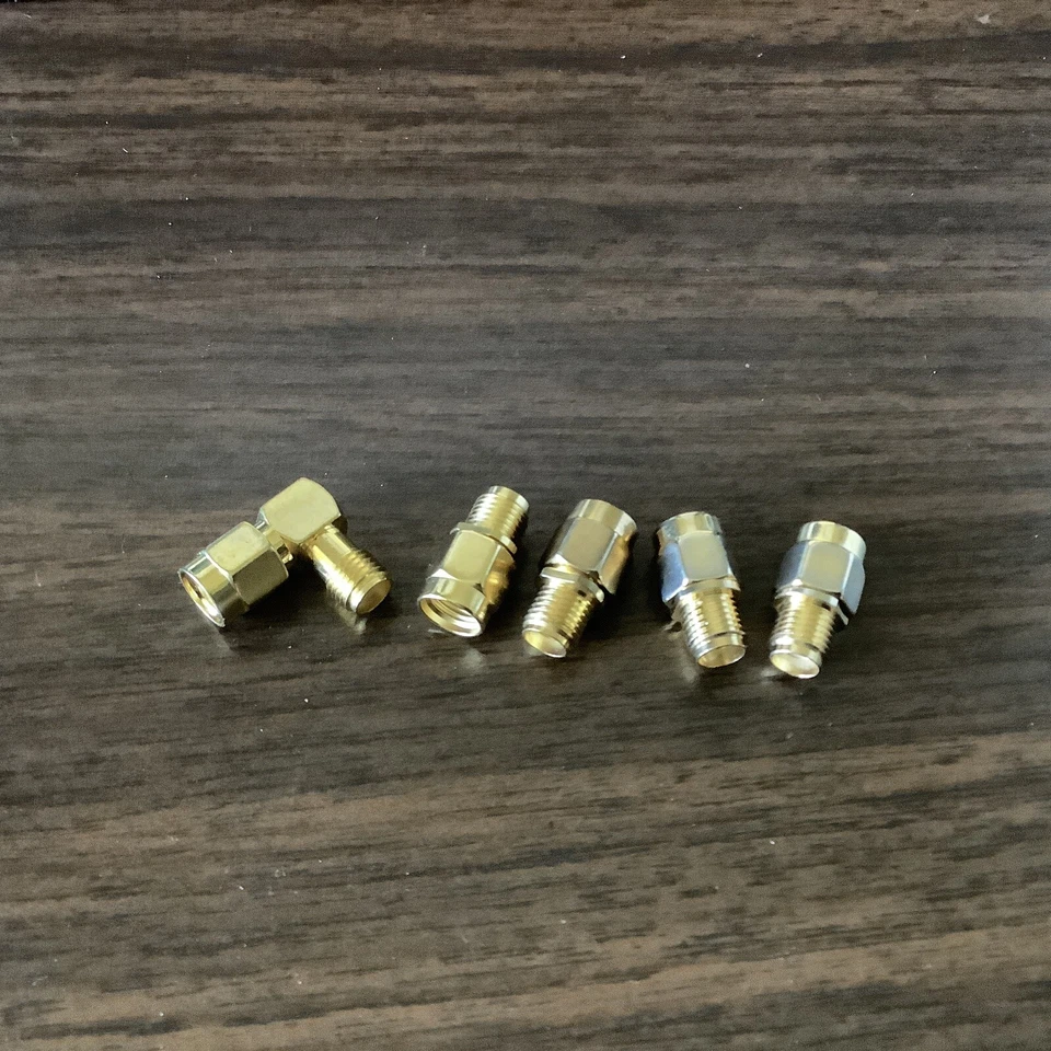 5PCS RF coax adapter SMA female to RP-SMA male - 2 Straight, 1 Right Angle - Image 1 of 1