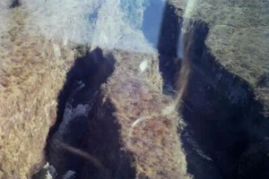 35mm Colour Slide-  River Gorges New England reagion NSW 1971  Australia - Bild 1 von 1