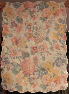 Juego de 2 fundas de algodón Matelasse estampado floral Portugal 25"x34" borde festoneado - Imagen 1 de 10