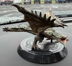 Monster Hunter Capcom Rathian Figura Constructor Bandai con Base - Imagen 1 de 7