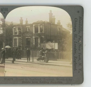 House Southend England Wrack von Zeppelins Keystone Stereoview - Bild 1 von 2