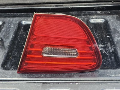 Luz trasera interior pasajero derecho Hyundai Elantra 2007-2010 92404-2H00 OEM Foto 1 de 4