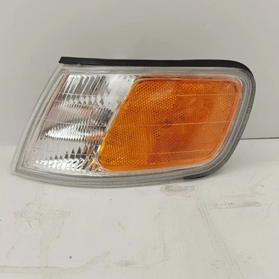 Parking Light  TYC  18-1983b Honda Accord  - Image 1 of 4