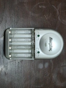 energizer ni-mh battery charger - Picture 1 of 2