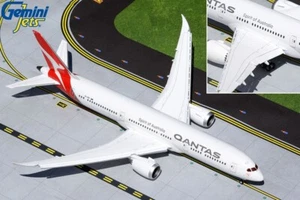 GEMINI JETS QANTAS BOEING B787-9 1:200 MODELLO PRESSOFUSO G2QFA983F IN MAGAZZINO - Foto 1 di 1