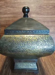 Tabletop Decorative Covered Box & Removable Lid Wood Cover With Laminate Brass - Picture 1 of 8