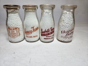 Lot Of 4 HALF PINT GLASS MILK BOTTLES WH.EVANS HONEY FARM SUNBRITE FARM CHAIPN'S - Picture 1 of 14