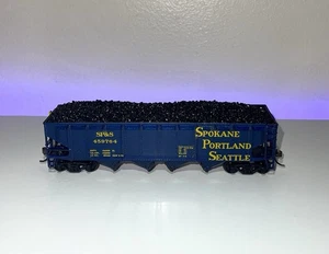 Athearn HO 4-Bay Offset Hopper—“Spokane Portland Seattle” SP&S #459764 with load - Picture 1 of 5