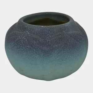 Van Briggle 20er Jahre Kunstkeramik blaue Blätter Vitrine Vase 681 - Bild 1 von 6