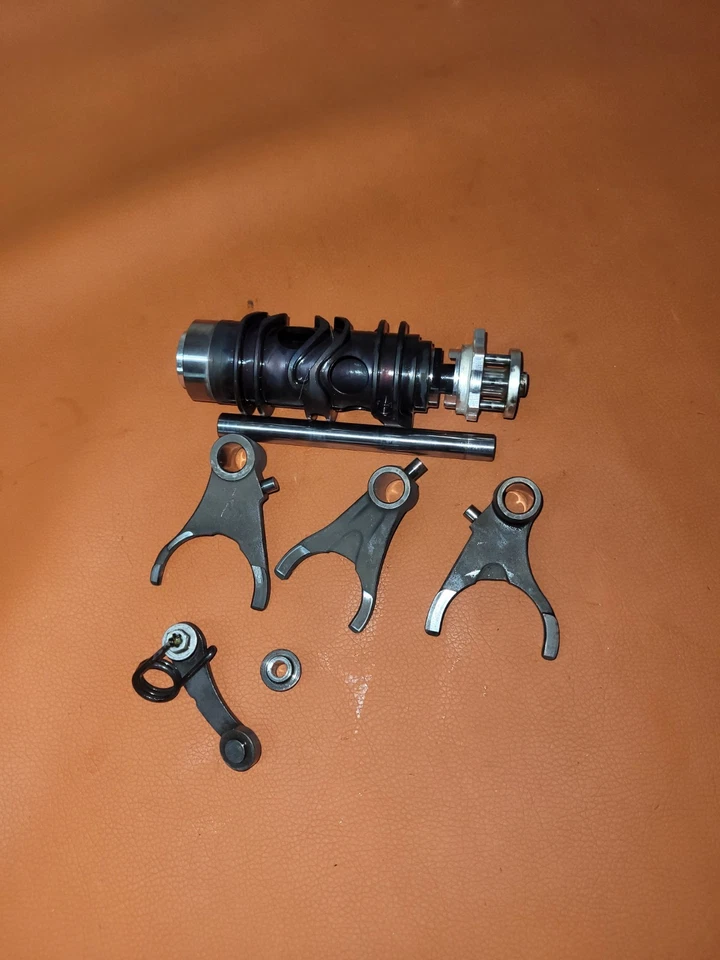 Cambio KTM DUKE 690 (Ez. 03.04.2014)  Foto 1 de 1