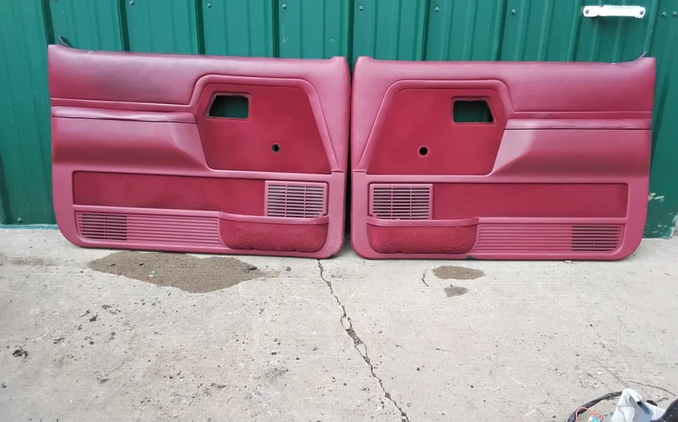 Ford Ranger 1989-1992 paneles de puerta ventana manual color rojo montaje OEM 89-92  Foto 1 de 4