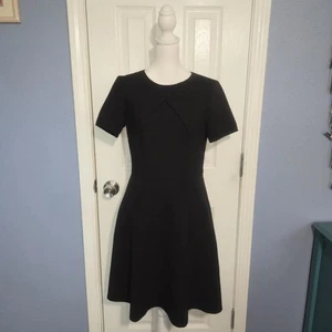 NWOT J. Taylor Women 4 Black Short Sleeve Zippered Little Black Dress Cocktail - Picture 1 of 9